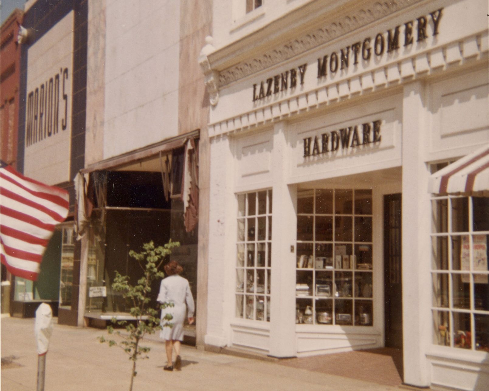 Lazenby Montgomery – Version 2